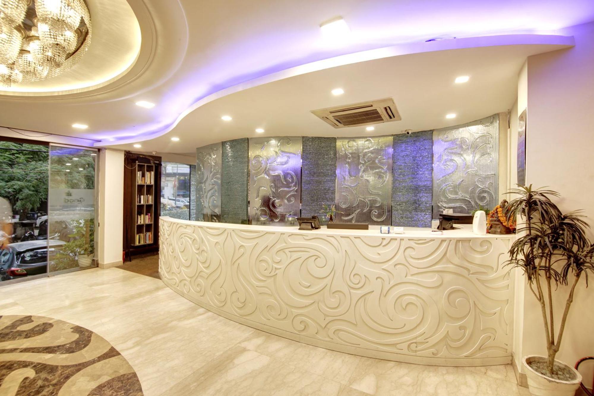 Hotel Good Times Near Ganga Ram Hospital And Karol Bagh Metro Delhi  Ngoại thất bức ảnh