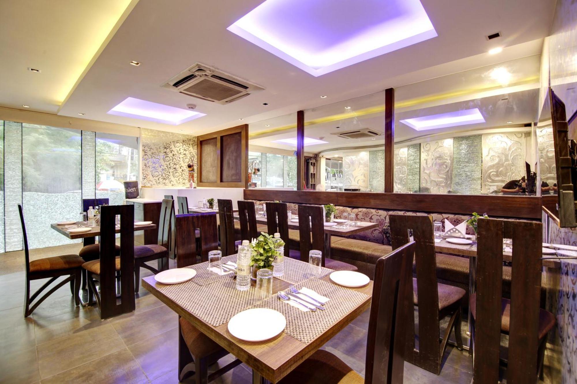 Hotel Good Times Near Ganga Ram Hospital And Karol Bagh Metro Delhi  Ngoại thất bức ảnh