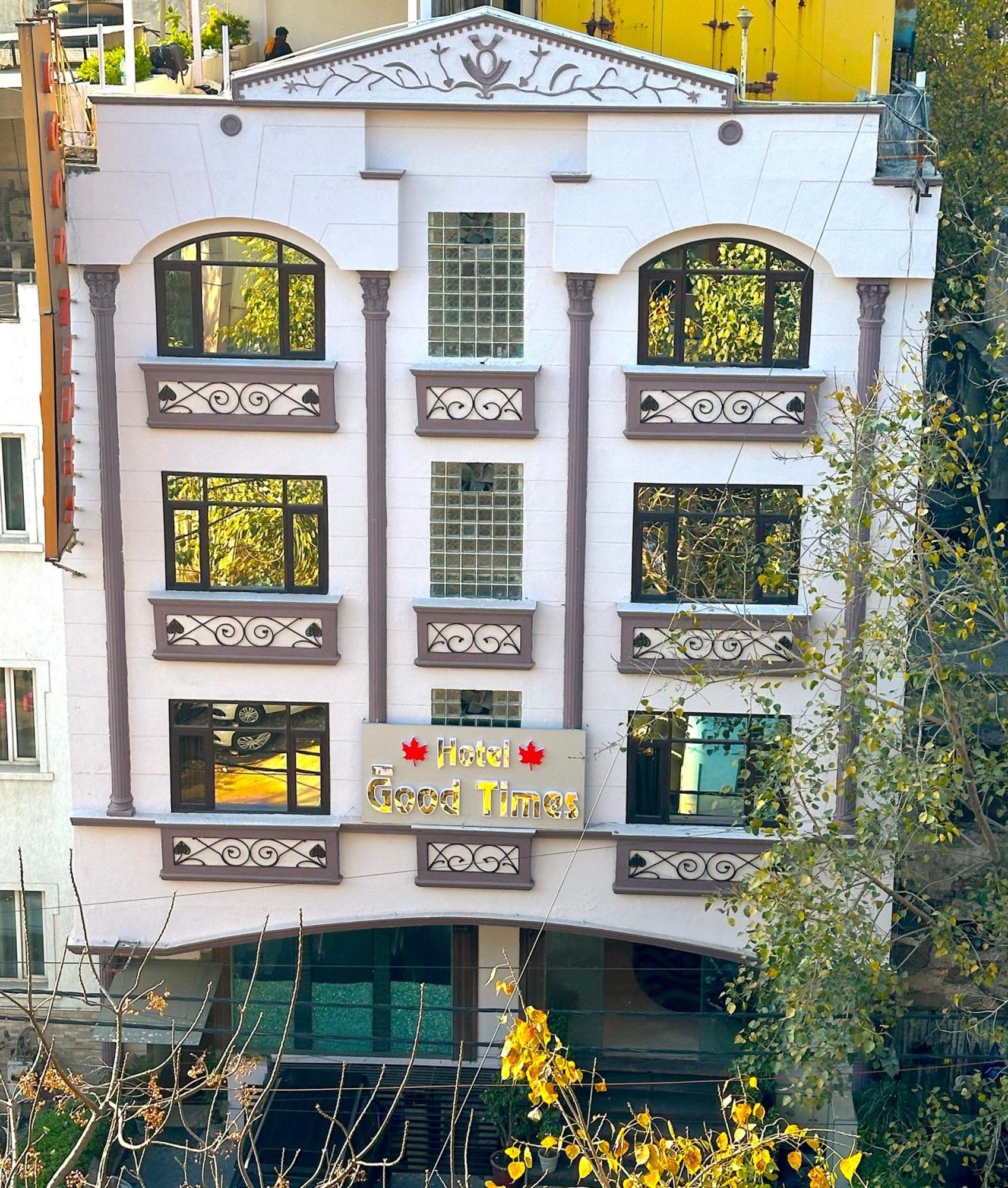 Hotel Good Times Near Ganga Ram Hospital And Karol Bagh Metro Delhi  Ngoại thất bức ảnh